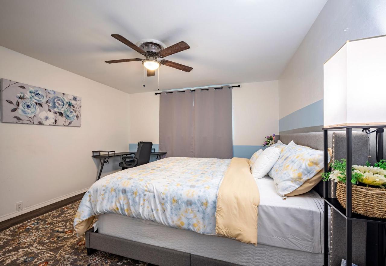 Lovely Comfort Uptown Condo For Houston Trip. Kültér fotó